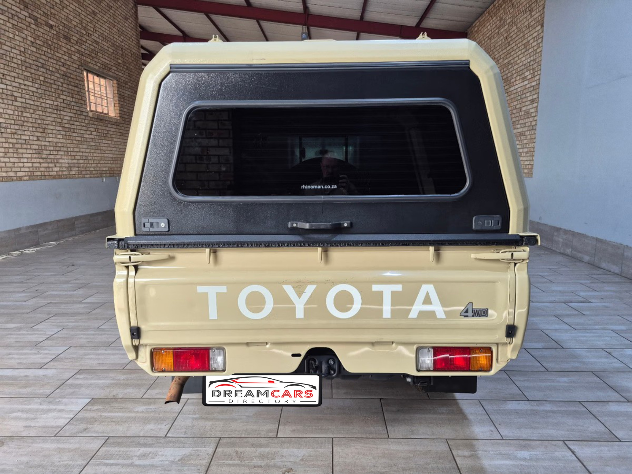 Toyota Land Cruiser 79 2022 (4)