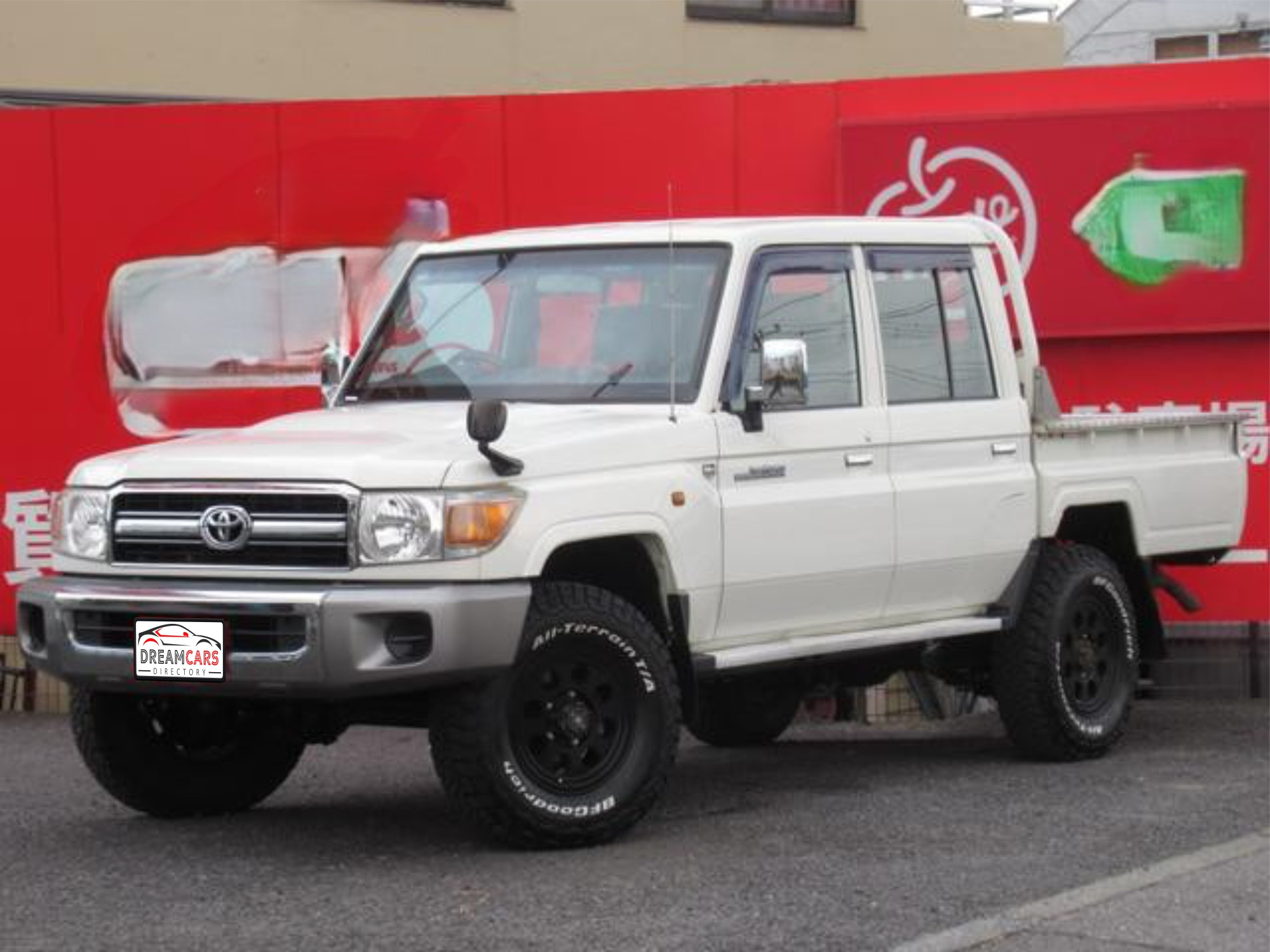 Toyota Land Cruiser 79 2015