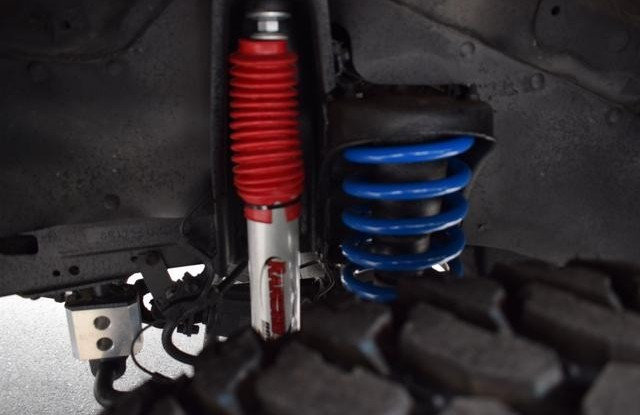 Toyota Land Cruiser 79 2015 (9)