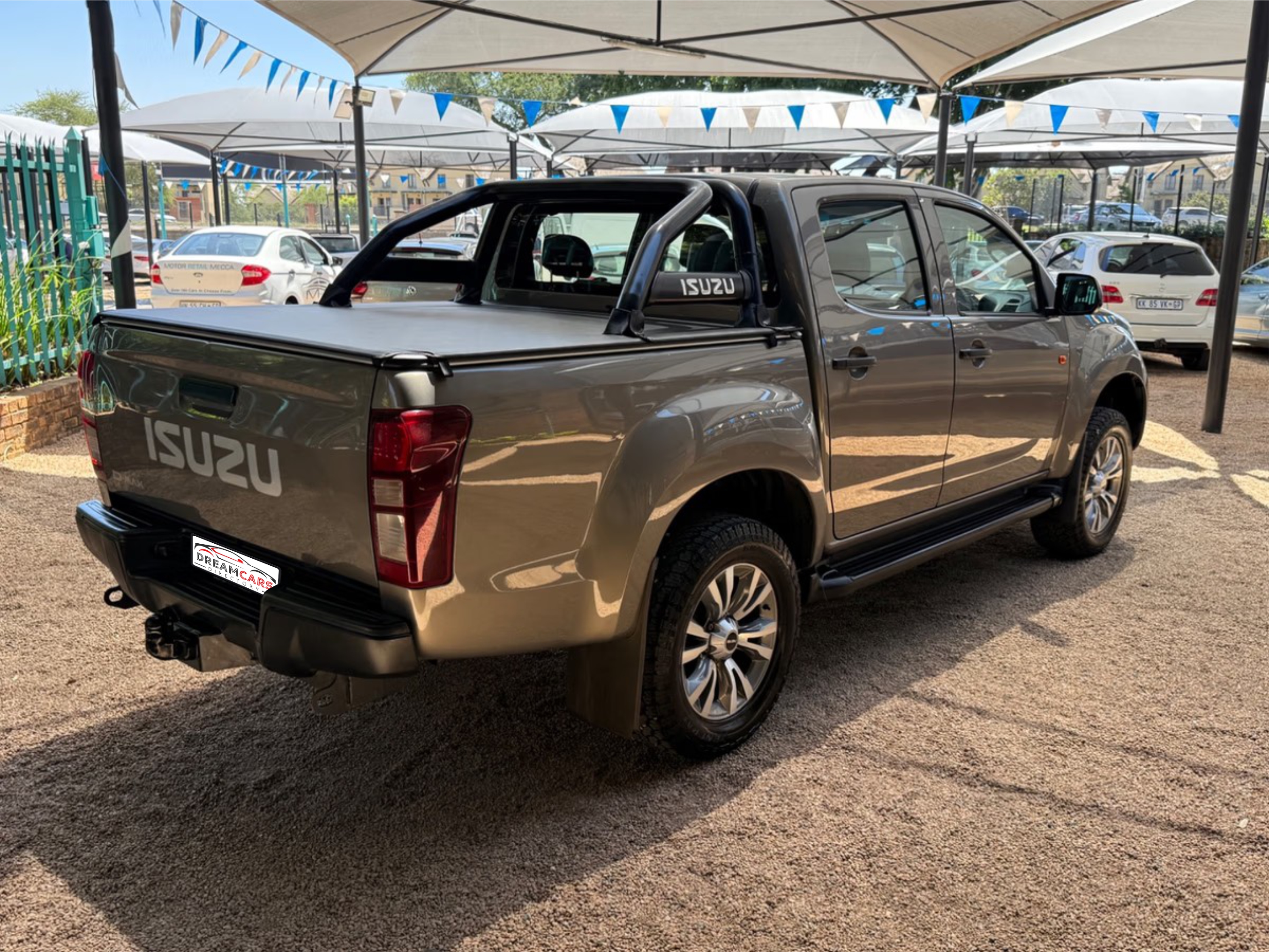 Isuzu D-Max 2019 (4)
